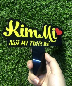 Bảng hiệu cầm tay chụp hình sản phẩm - Thiết kế theo yêu cầu