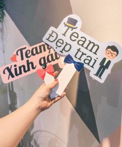 In Hashtag Cầm Tay Team Cô Dâu, Team Chú Rể