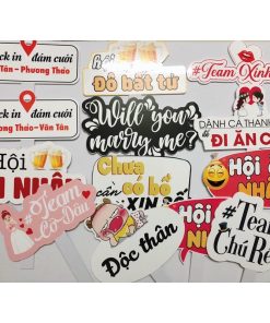 Chuyên In Thiết Kế Hashtag Cầm Tay Đám Cưới