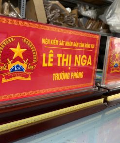 [Xưởng In] Biển Chức Danh Đế Gỗ Cho Hội Nghị