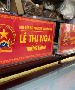 [Xưởng In] Biển Chức Danh Đế Gỗ Cho Hội Nghị